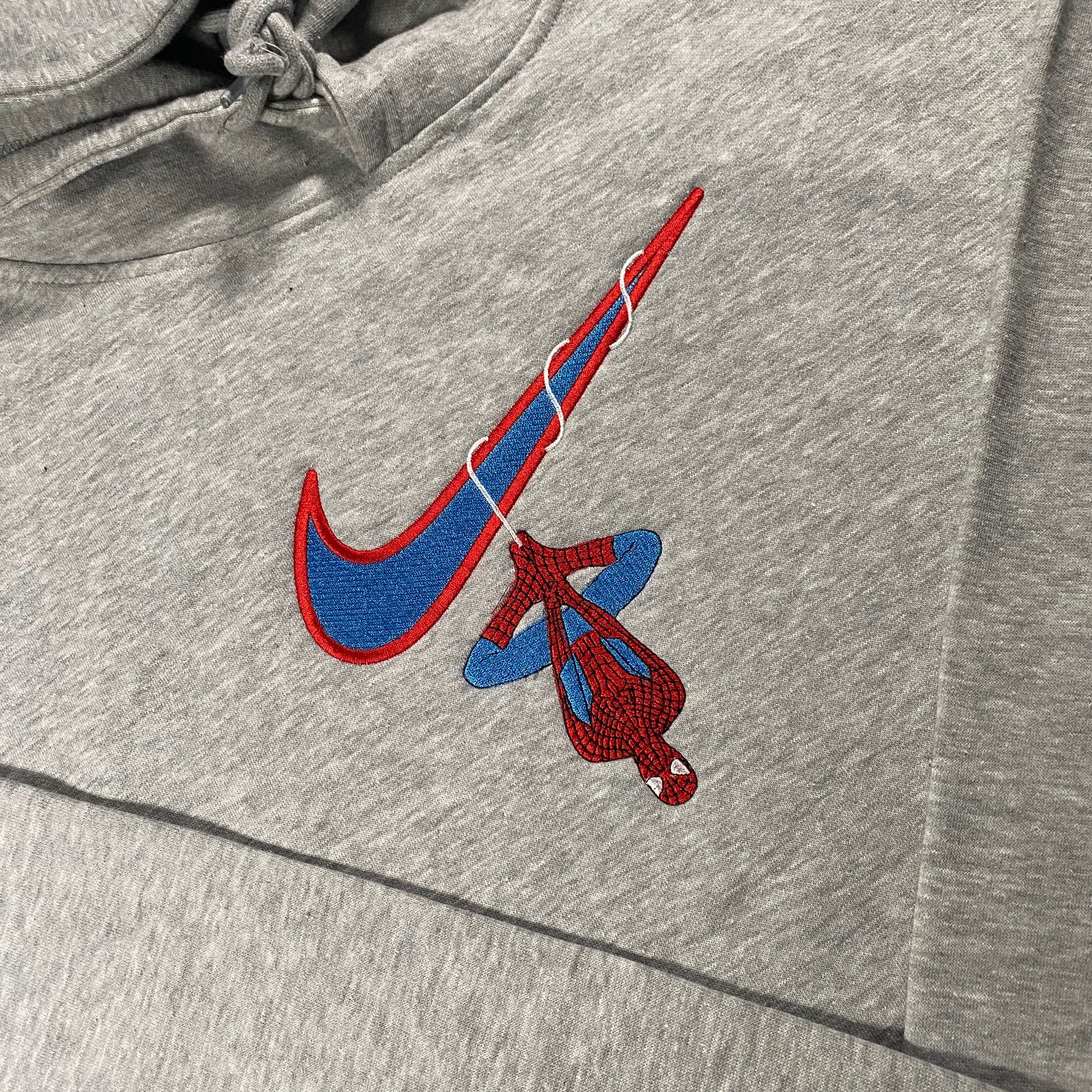 LIMITED SPIDERMAN X OG EMBROIDERED HOODIE