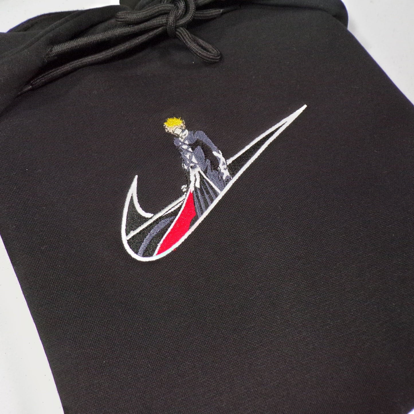 LIMITED BLEACH ICHIGO KUROSAKI X NIKE EMBROIDERED HOODIE