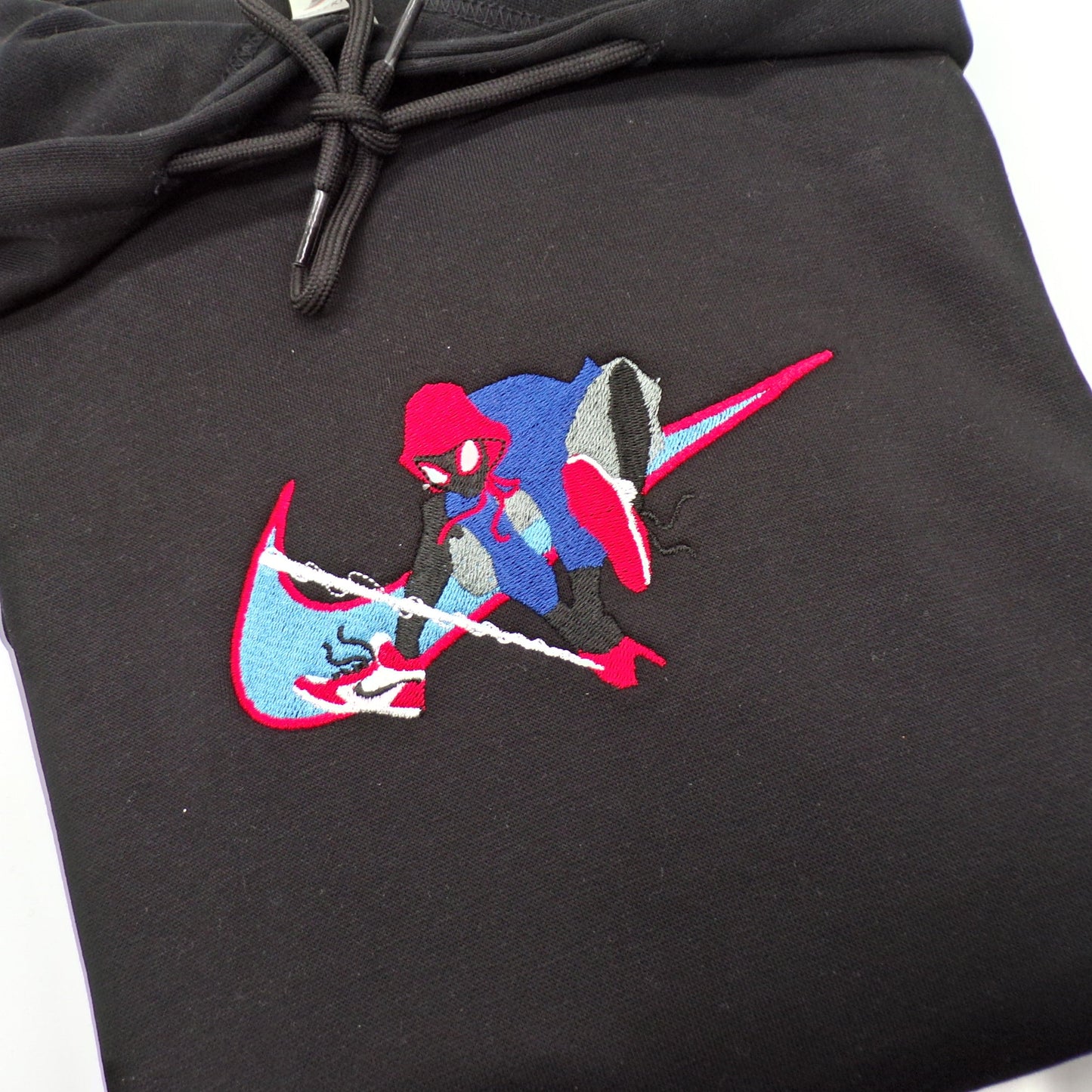 LIMITED SPIDERMAN EARTH 1610 X MILES MORALES EMBROIDERED HOODIE